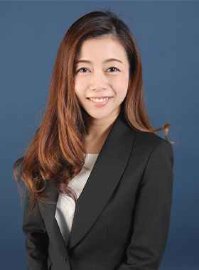 歯学博士　根来香奈江
